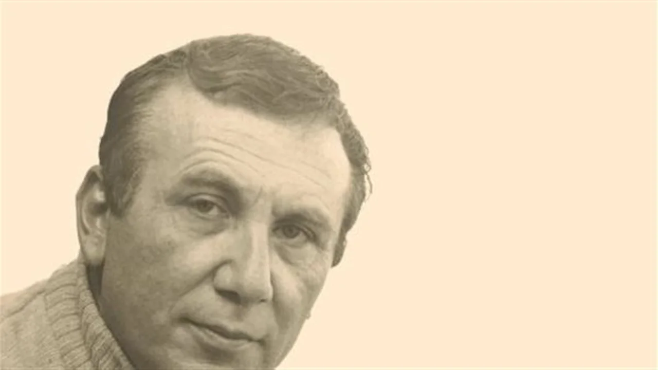 مآسي نزار قباني.. كيف صنعت حياة الشاعر ملامح قصائد غناها العمالقة؟